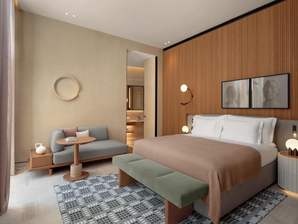 Six Senses Rome Room Type - Salviati Suite