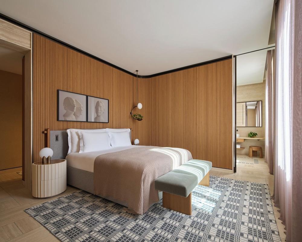 Six Senses Rome Room Type - Deluxe Suite Six Senses Rome Room Type - Deluxe Suite