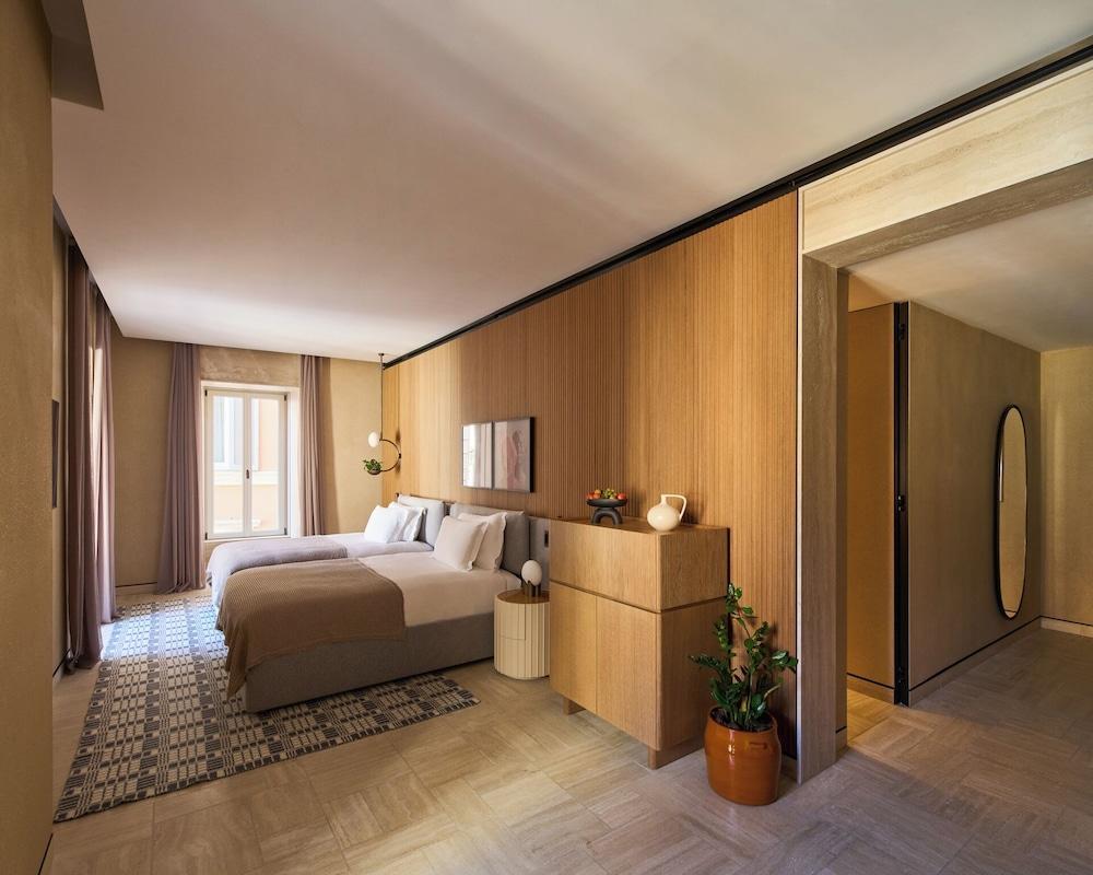 Six Senses Rome Room Type - Deluxe Junior Suite Six Senses Rome Room Type - Deluxe Junior Suite