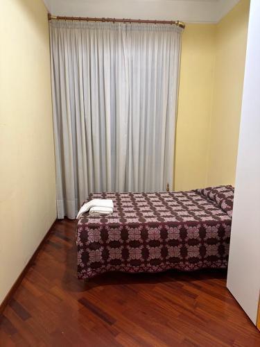 Siam Guest House Rome - Tap to explore photos