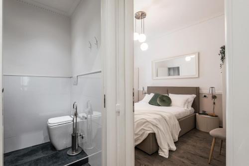 The Best Rent - Apartment in Testaccio district - Tap to explore photos