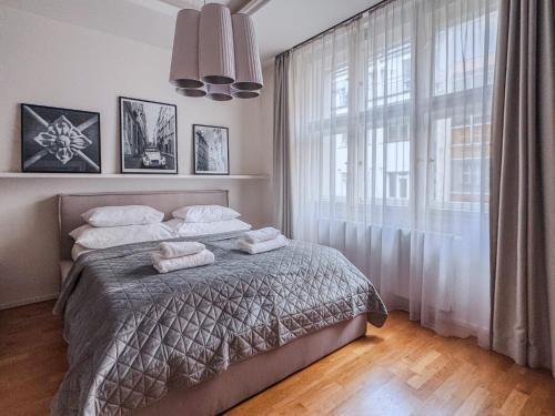 UNIQUE Old Town apartments at Palace Dlouha