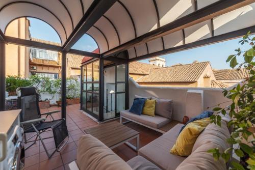 Pantheon Panoramic Rooftop Terrace Apartment