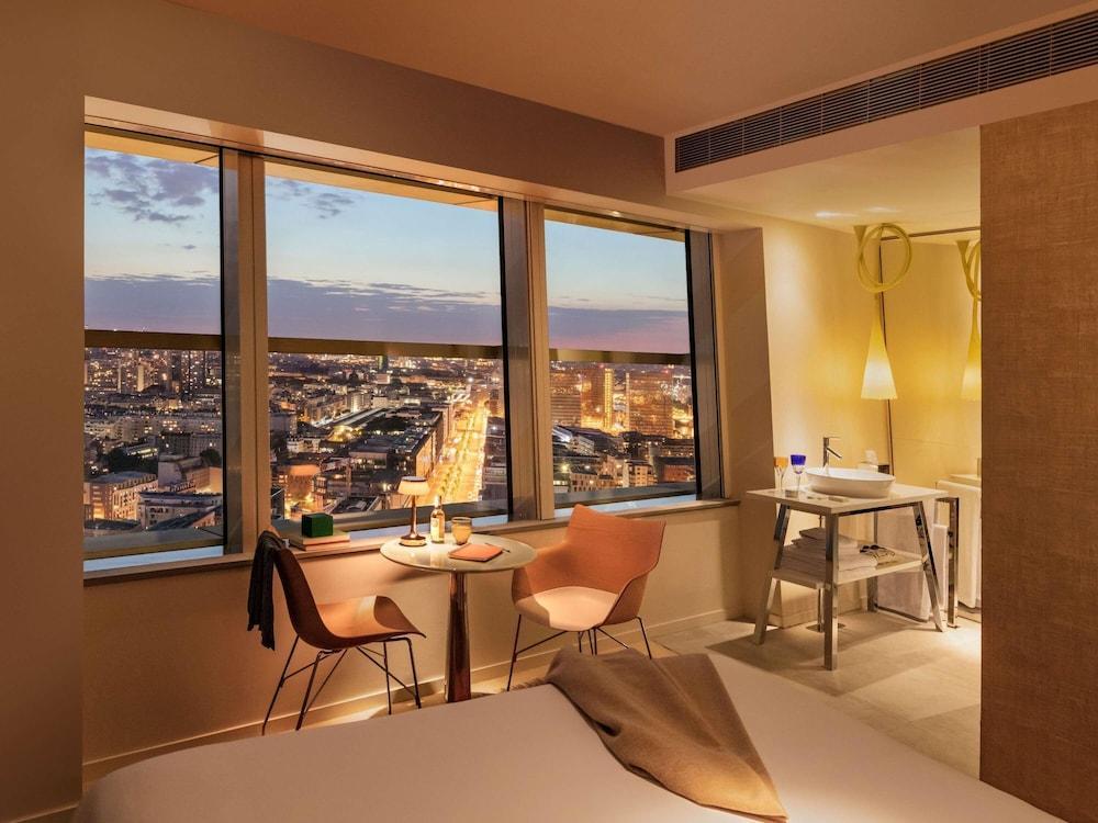 Too Hotel Paris - MGallery Room Type - Junior Suite, 1 King Bed