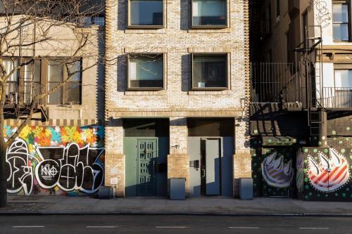 Kasa Lantern Lower East Side - Tap to explore photos