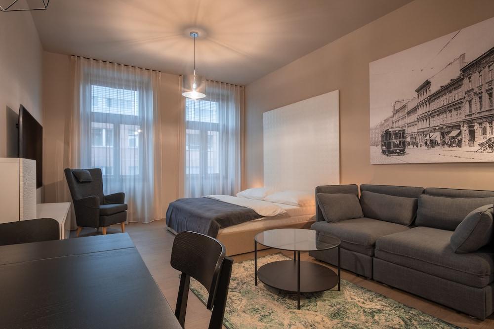 Aparthotel Rimska 14 Room Type - Design Studio Suite (eg X04)