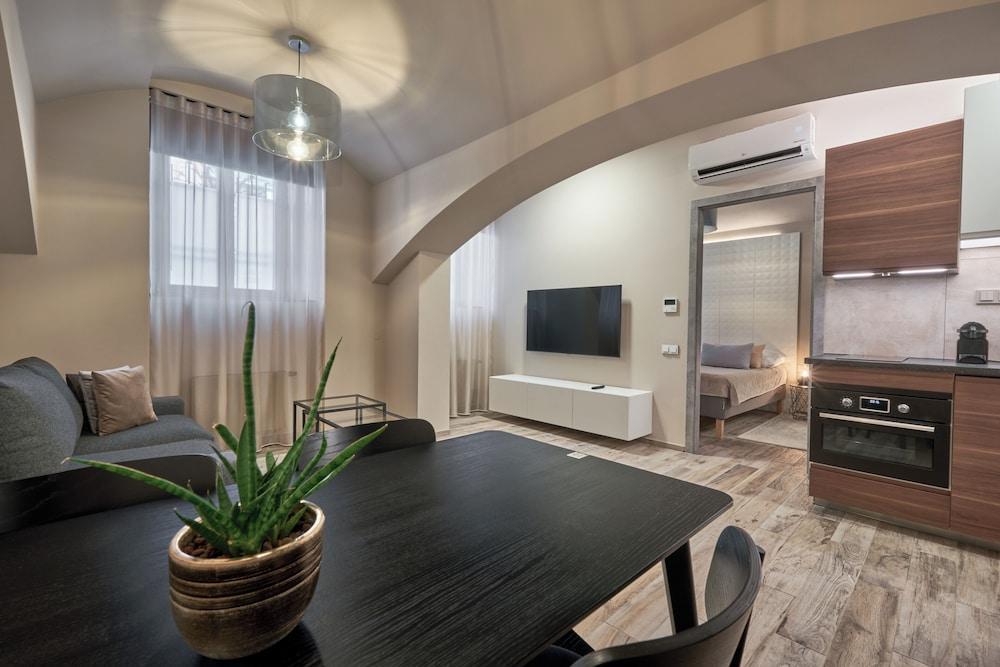 Aparthotel Rimska 14 Room Type - Grand Apartment (No 003)