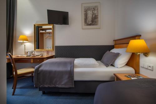Prague Season Three Stars Room Type - Standard Twin Room
