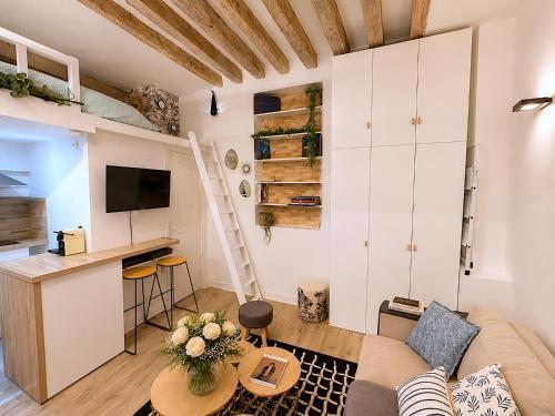 Loft Augustins - Tap to explore photos