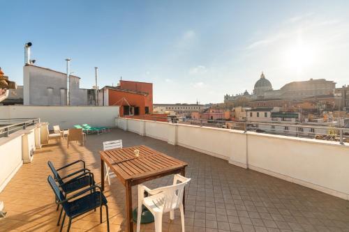 The best St Peter's view Room Type - One-Bedroom Apartment