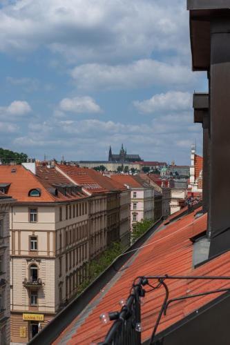 Attic Apartment in Smíchov by Prague Days - Tap to explore photos