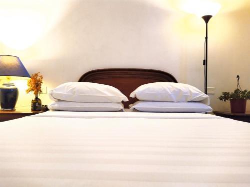 NIK Suite Room Type - Small Double Room