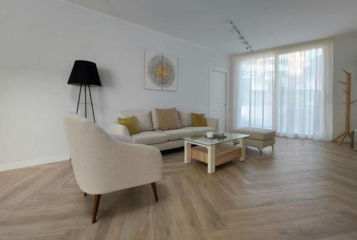 San Pietro Luxury Apartment - Tap to explore photos