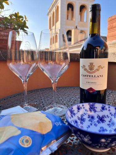 DIECI at Spanish Step - Belsiana Luxury Apartment - Tap to explore photos