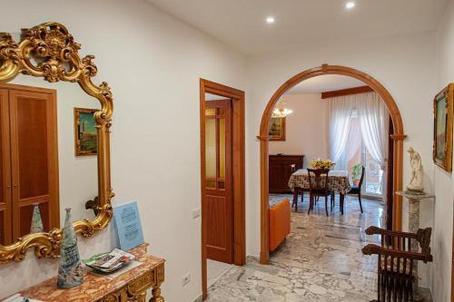 Naveen's House Casa vacanza Room Type - Three-Bedroom Apartment