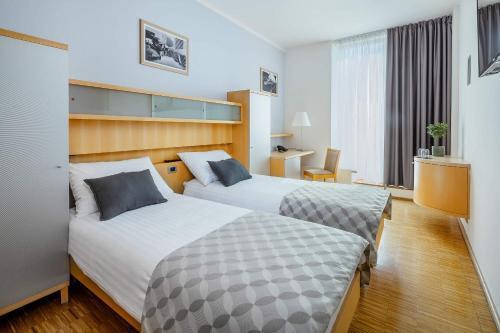 Blue Orange Resort Room Type - Standard Double or Twin Room