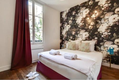 Jardins du Luxembourg cozy 2 bedrooms - Tap to explore photos