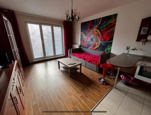 MONFas APARTMENT GARDEN CITY - Tap to explore photos