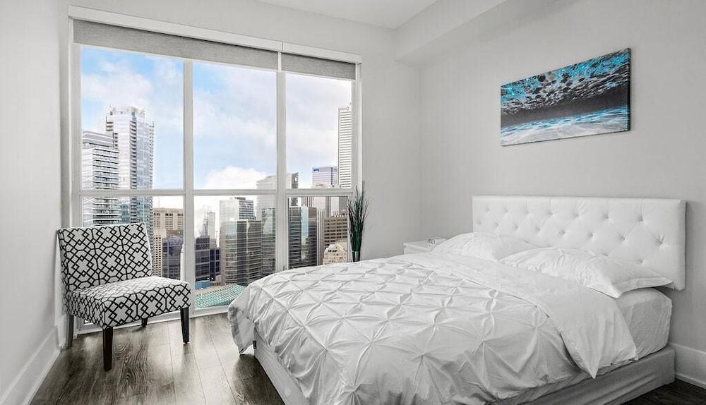 Skyline Suites - Next to MTCC, ACC & CN Tower Room Type - Premium Apartment, 2 Bedrooms, 2 Bathrooms