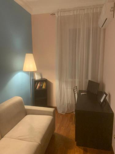 Veneto Holidays - Central Apartment in Via Veneto - Tap to explore photos