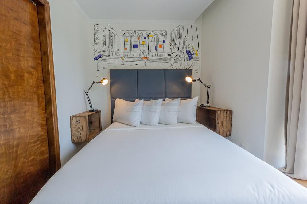 JGSTAY - Soho Room Type - Standard Room, 1 Queen Bed