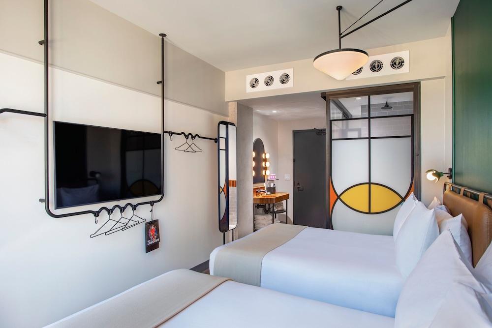 Moxy NYC Lower East Side Room Type - Room, 2 Double Beds, Hearing Accessible