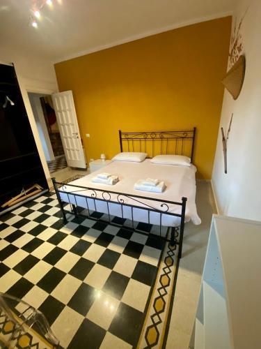 ML Termini Apartment - Tap to explore photos