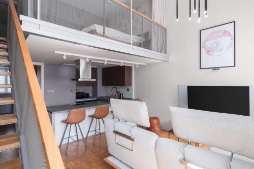 Prague Days - Loft with Garage and Workspace right next to Wenceslas Square - Tap to explore photos