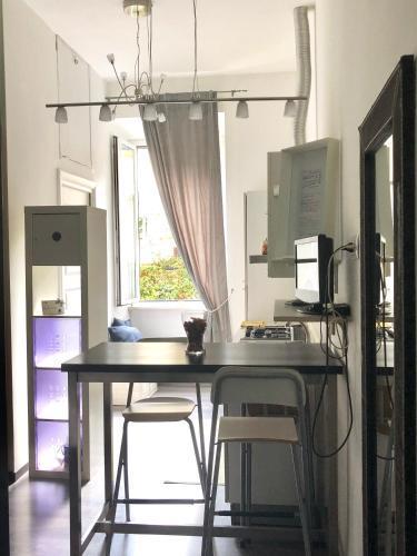 Luxy Vatican Apartment - Tap to explore photos