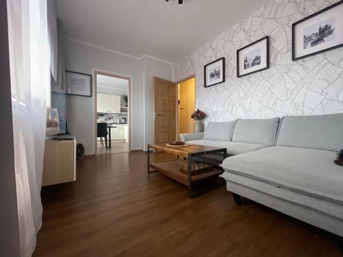 Andel apartment with terrace - Tap to explore photos
