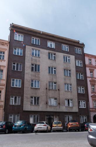 Prague Days - One-bedroom Apartment with Courtyard View in Karlín