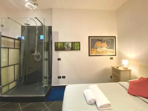 Boutique Vatican Suite - Tap to explore photos