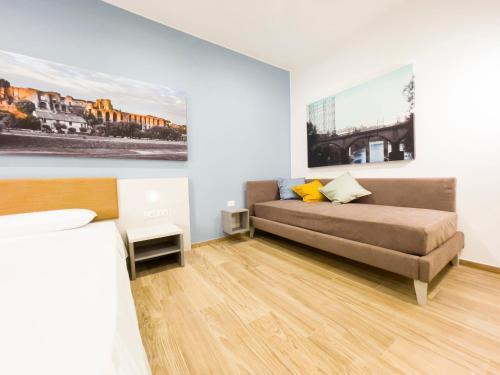 Italiapartment Vaticano Superior House - Tap to explore photos