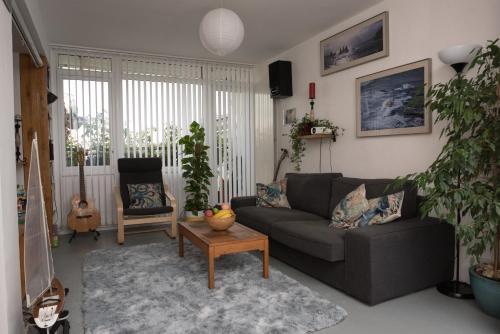 Bright and spacious 1 bed flat in Camberwell - Tap to explore photos