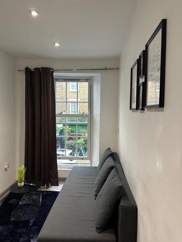 "Spacious Family, Friendly" 1 BR in Kings cross, St Pancras!!!118A - Tap to explore photos