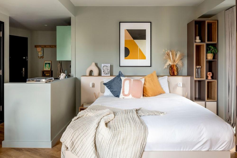 ARK Wembley Room Type - Premium Studio