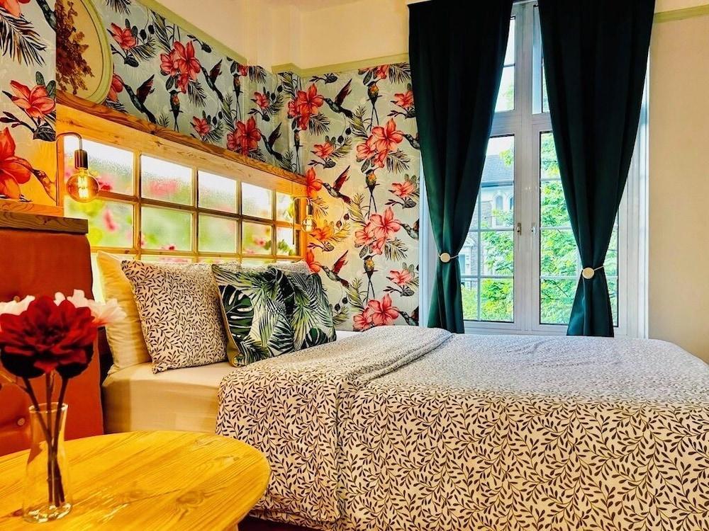 Rest Boutique Portobello Room Type - Standard Studio, 1 Double Bed, Ensuite