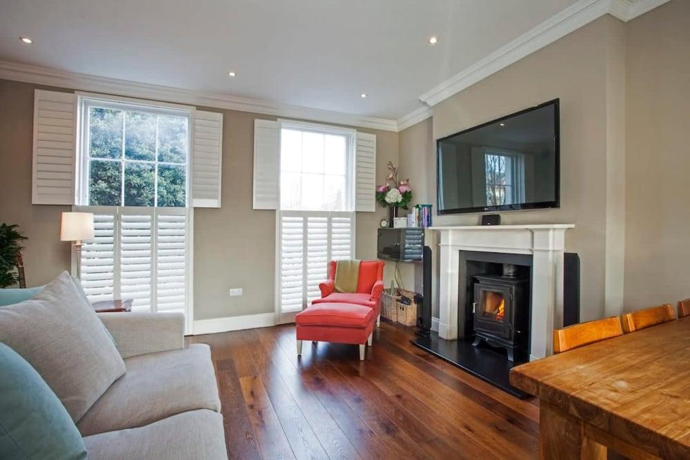 Marylebone Luxury 2-bed Duplex With Terrace