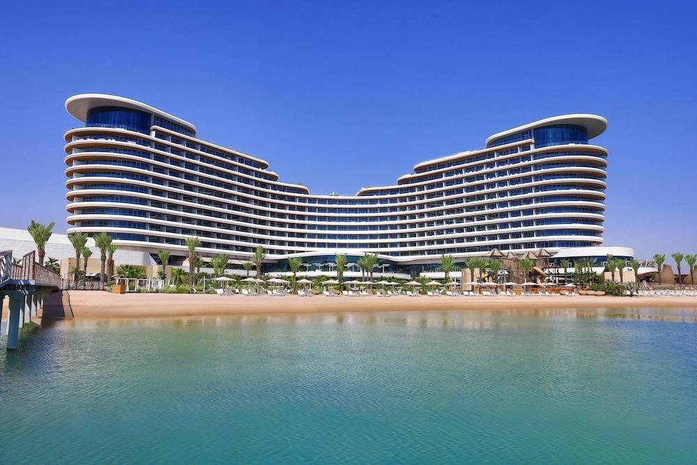 Waldorf Astoria Lusail, Doha