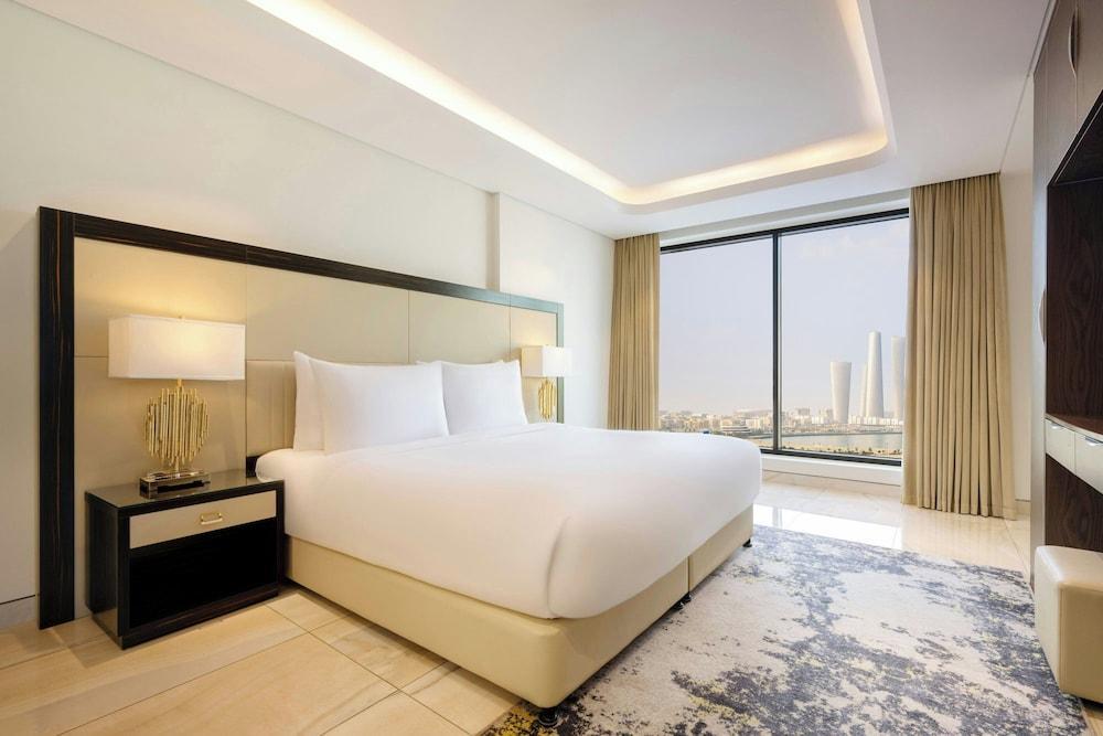 Agora, Doha, Autograph Collection Room Type - Grand Suite, 1 Bedroom, Balcony (Sea View)