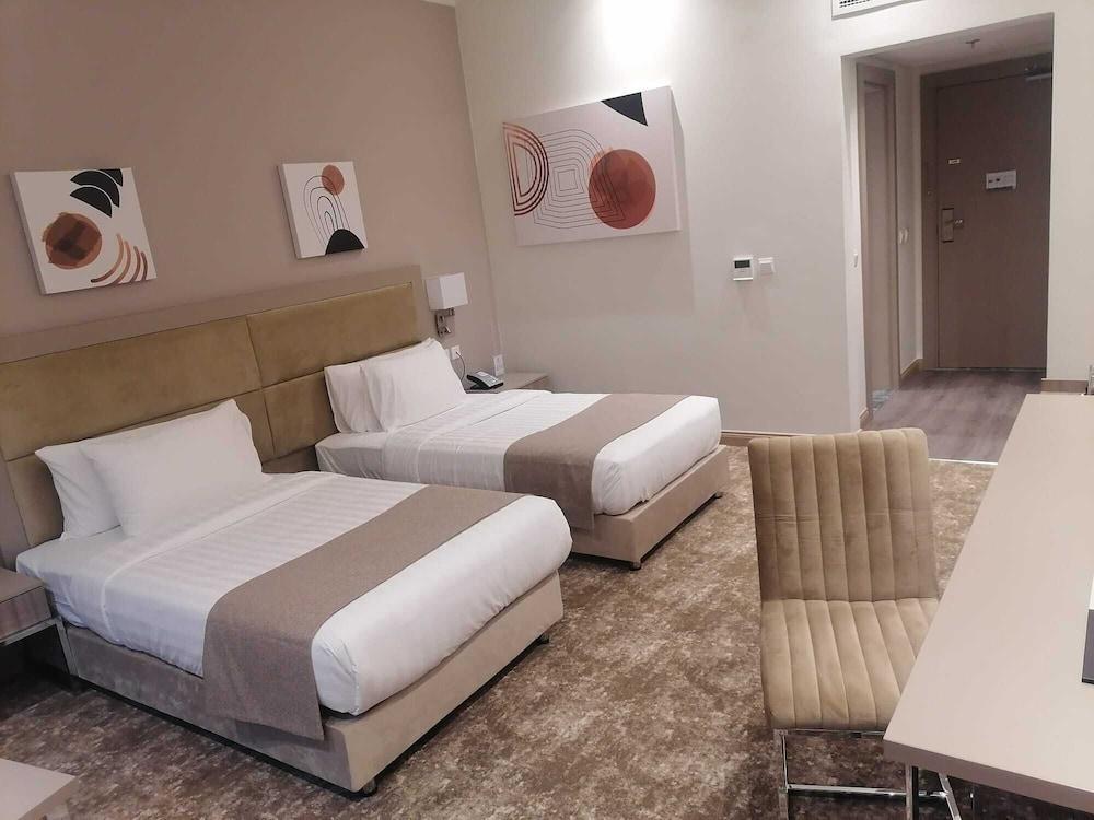 Gloria Hotel & Suites Room Type - Superior Double Room