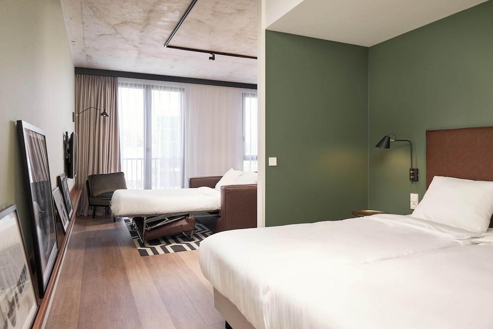 Corendon Apartments Amsterdam Schiphol Airport Hotel