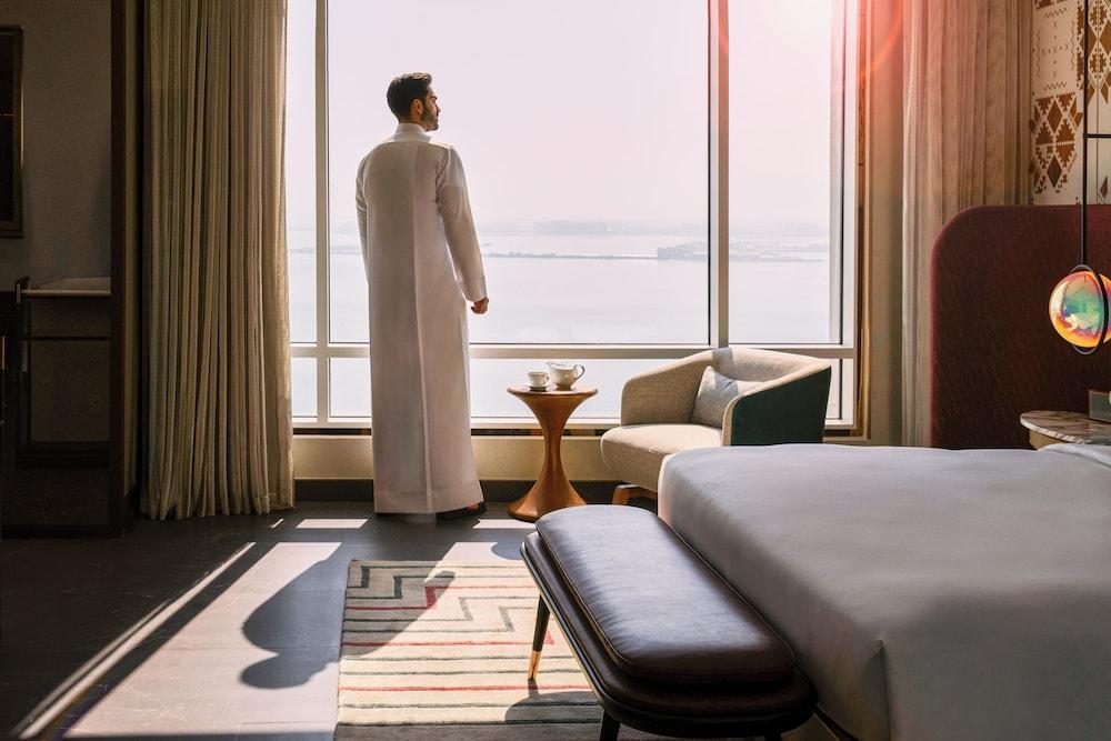 Andaz Doha, by Hyatt Room Type - Executive Suite With Beach Access Andaz Doha, by Hyatt Room Type - Executive Suite With Beach Access