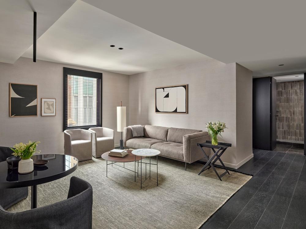 Hotel AKA NoMad Room Type - Premium NoMad Suite