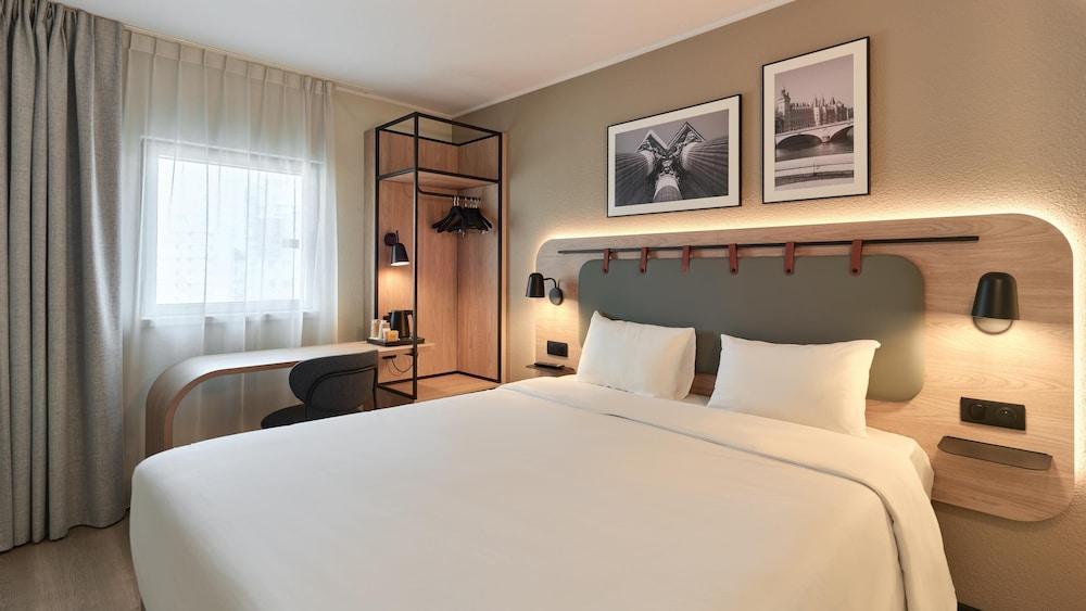 Campanile PRIME - Paris - Porte de Bagnolet