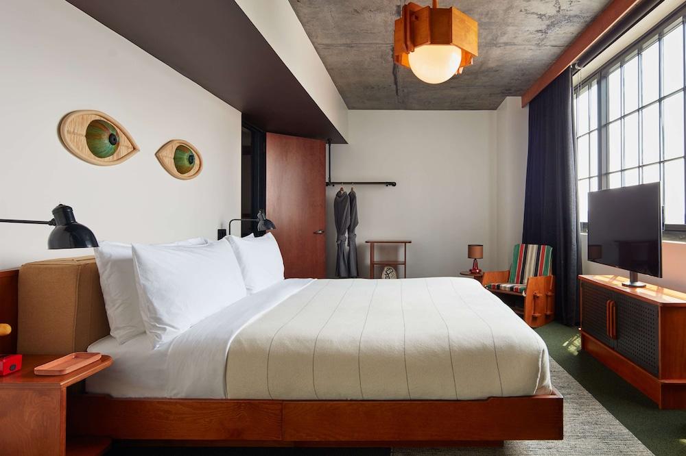 Ace Hotel Brooklyn Room Type - Suite, 1 King Bed