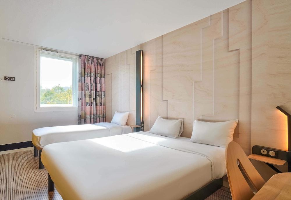 B&B HOTEL Paris Malakoff Parc des Expositions Room Type - Triple Room