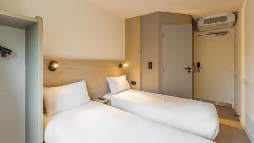 Premiere Classe Roissy CDG - Paris Nord 2 - Parc des Expositions Room Type - Standard Room - 2 Single Beds