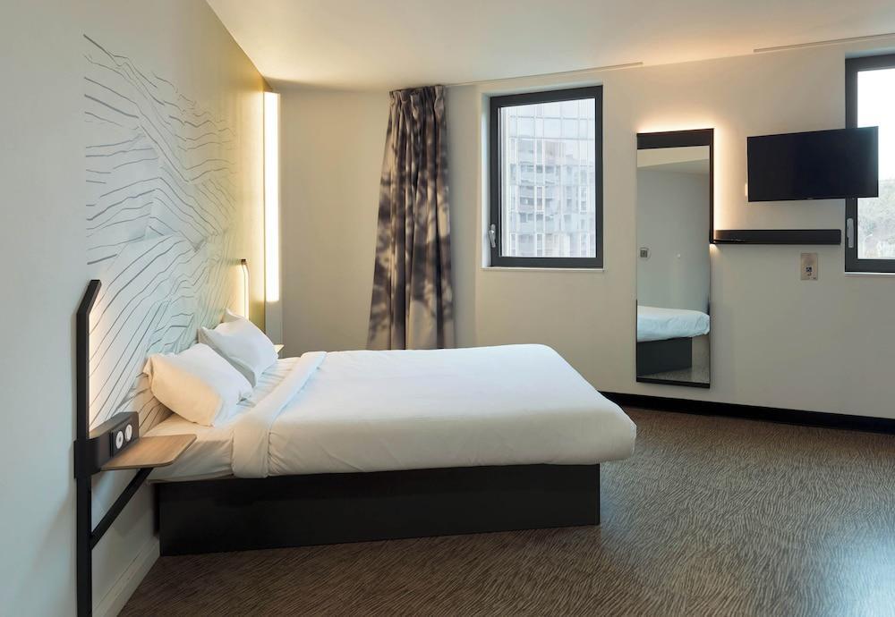 B&B HOTEL Paris Porte de Bagnolet Room Type - Double Room, Mobility Accessible, Non Smoking