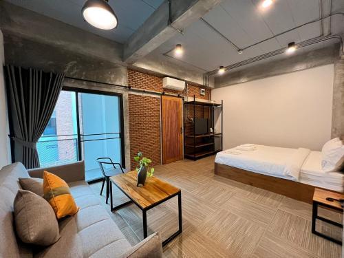 Loft 202 Hotel - Tap to explore photos
